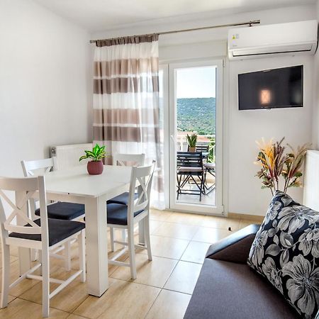 Apartmán House Litsa 2 In Potos Exteriér fotografie
